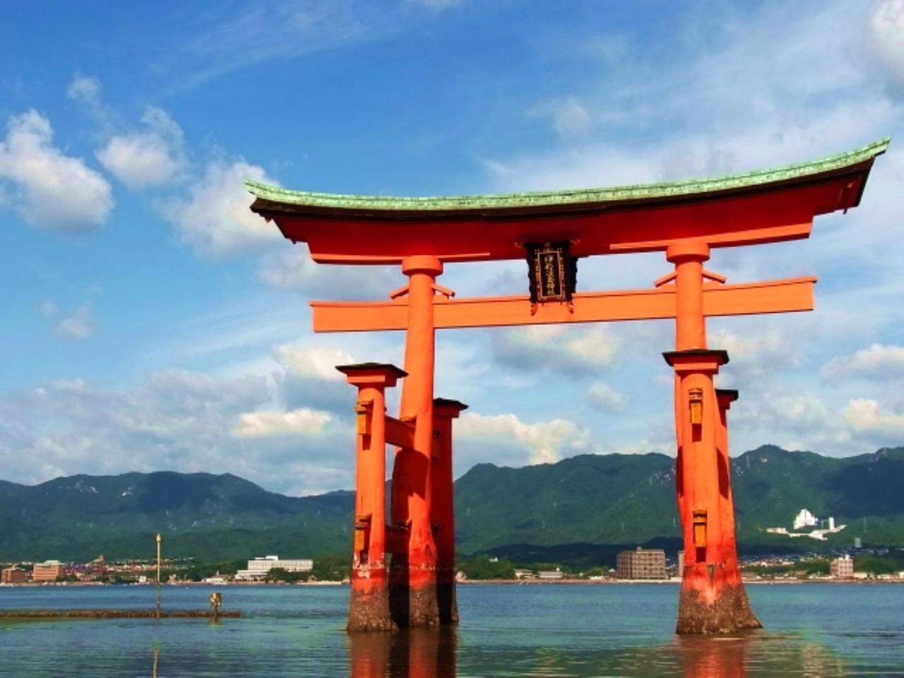Vessel Hotel Higashi Hiroshima Exteriör bild